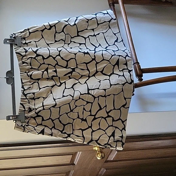 Pure Alfred Sung linen blend mini skirt - Picture 5 of 6